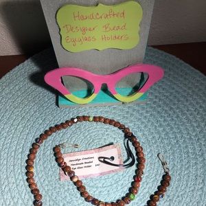 Handmade glass bead eyeglass accessory